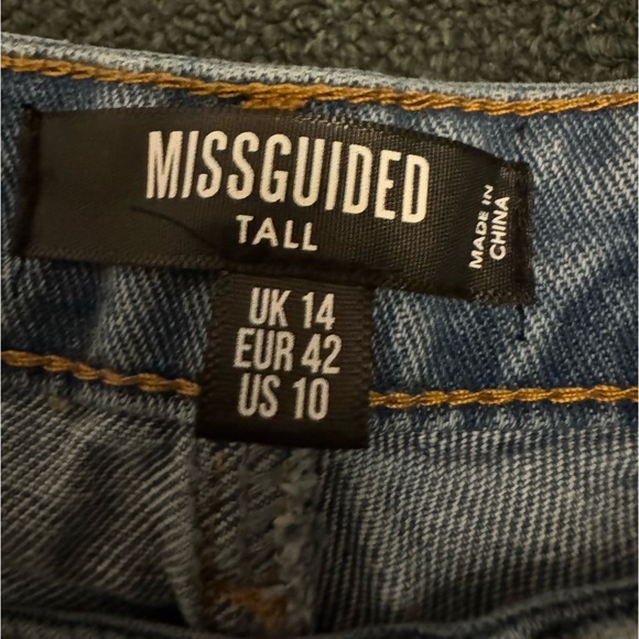 NEW Tall Missguided distressed jeans✨ - Picture 5 of 7